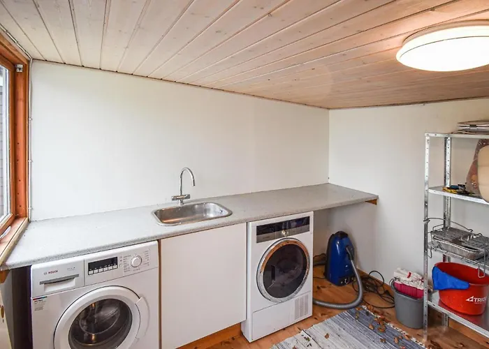 In With House Sea View *