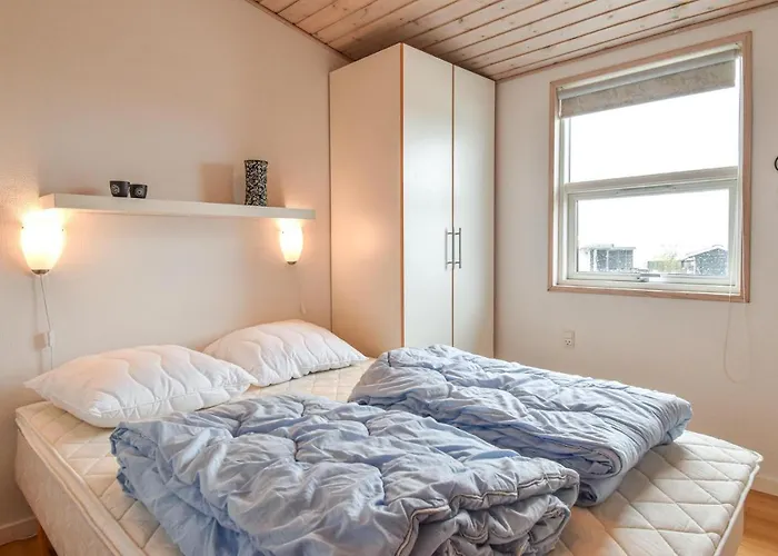 In With House Sea View *